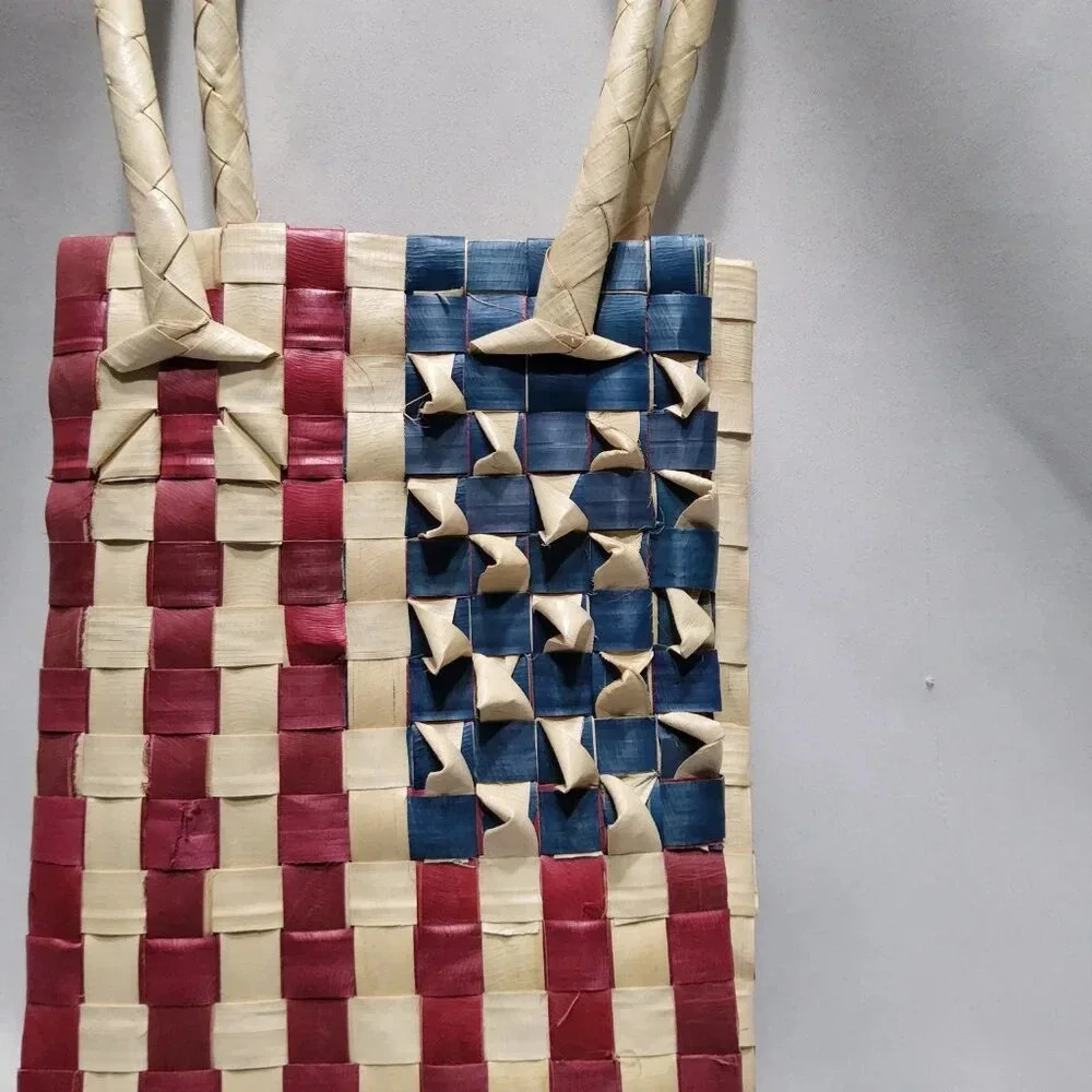 American Flag Woven Straw Grass Bag/ Basket Handmade - Picture 2 of 11